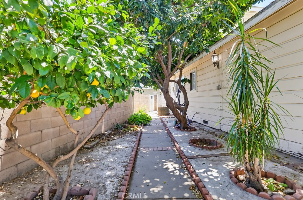 5140 Elrovia Property Photo 66