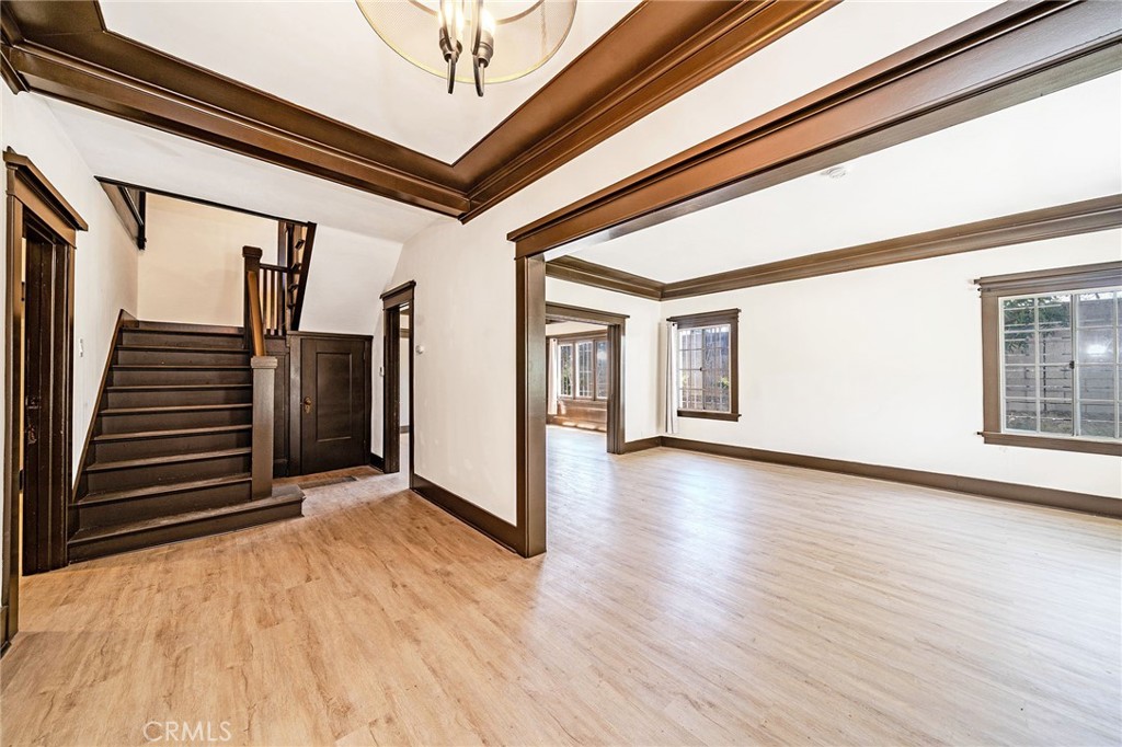 1254 S Manhattan Property Photo 15