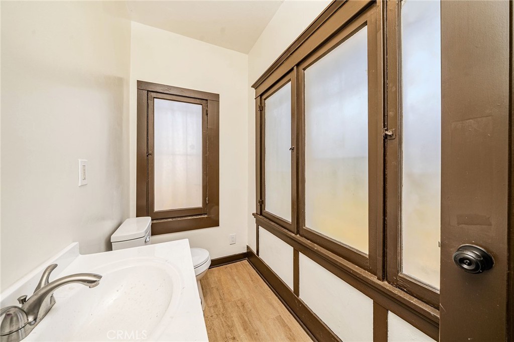 1254 S Manhattan Property Photo 19