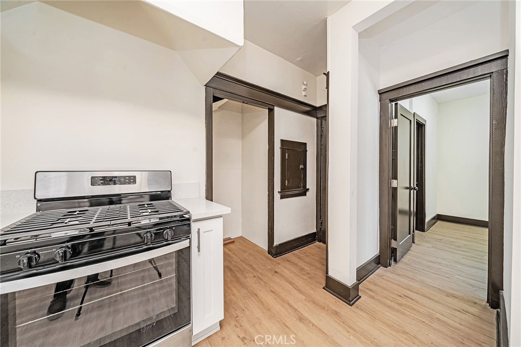 1254 S Manhattan Property Photo 24