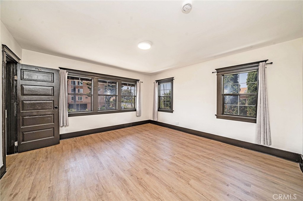 1254 S Manhattan Property Photo 29