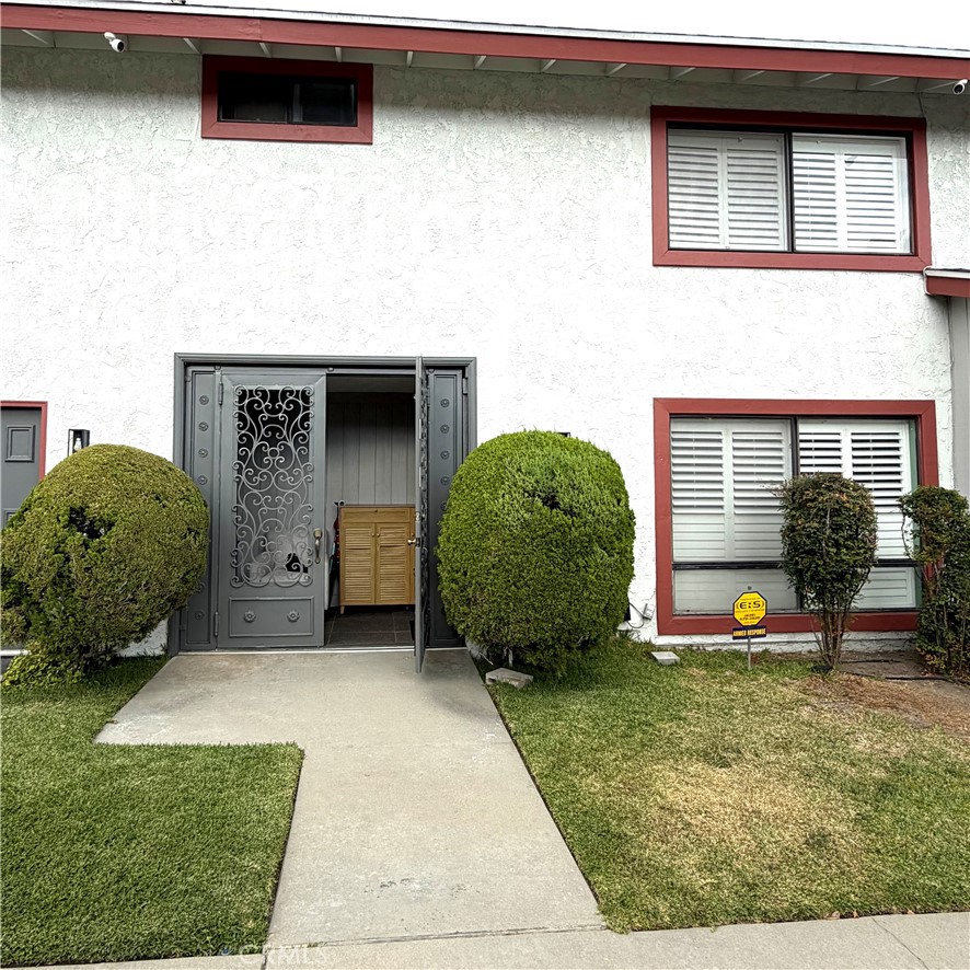 1025 Fairview Avenue 2 Property Photo 5