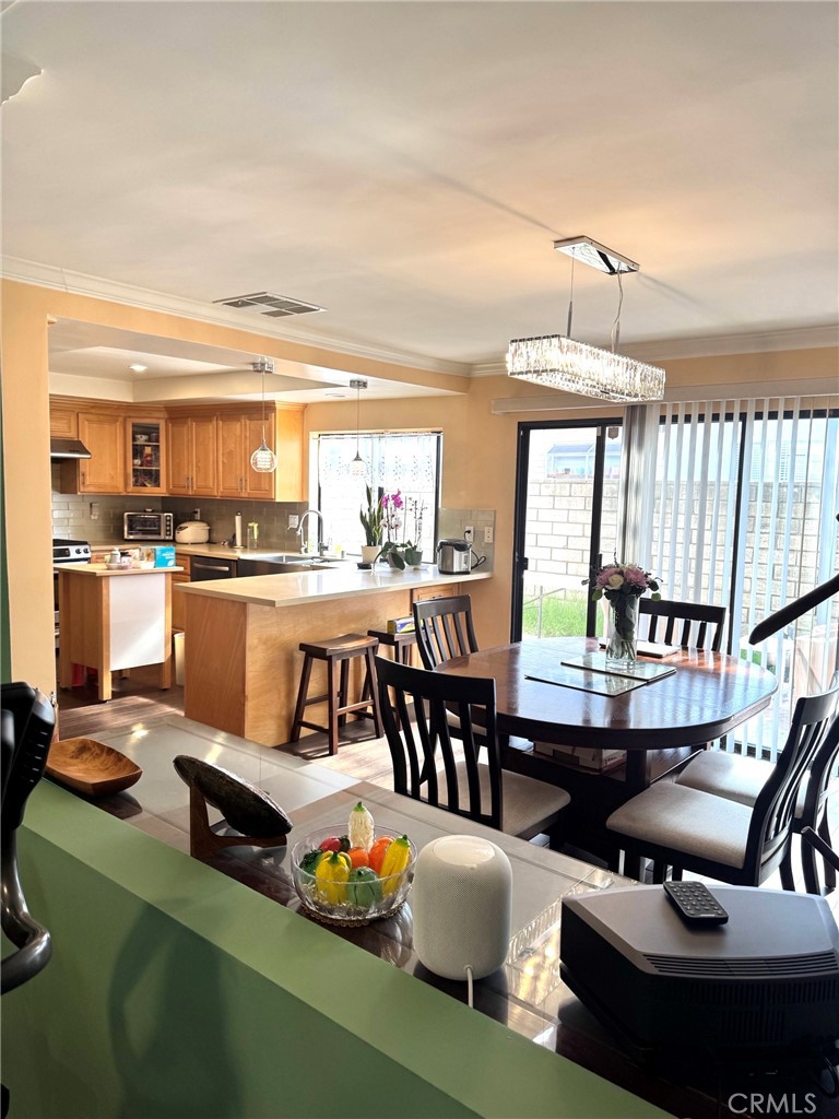 1025 Fairview Avenue 2 Property Photo 13