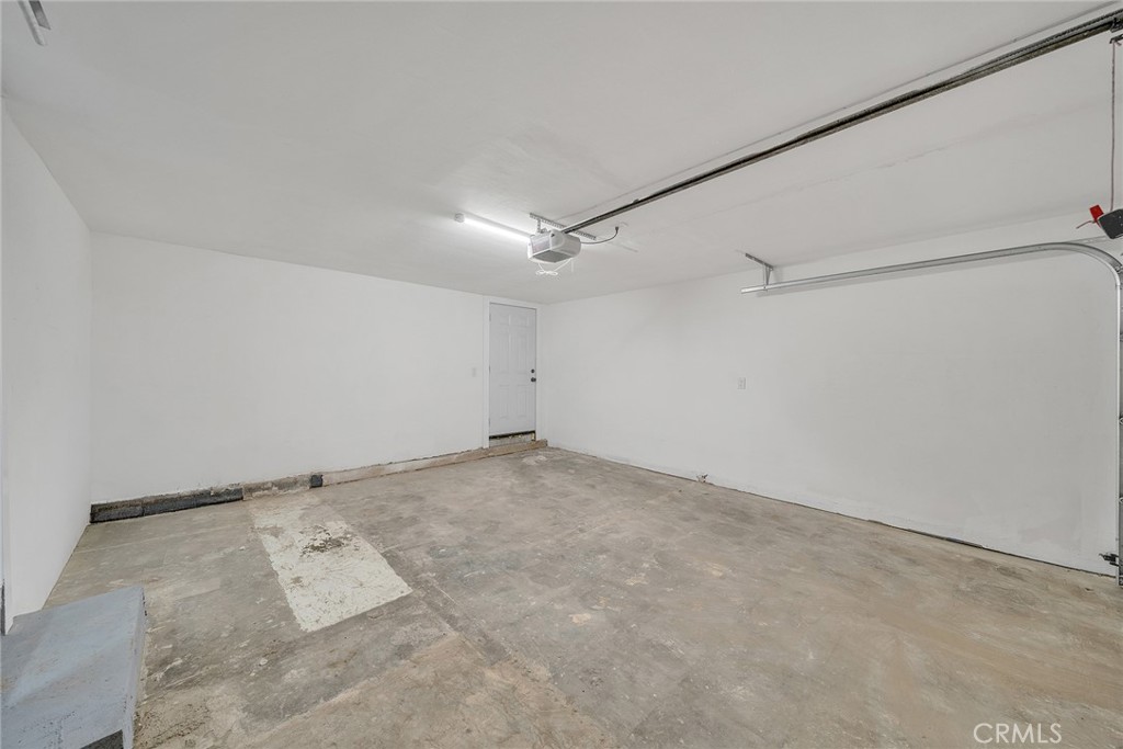 903 N Broadacres Property Photo 19