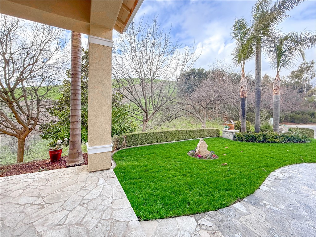 14958 Forest Spring Court Property Photo 4