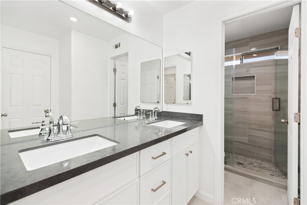 14958 Forest Spring Court Property Photo 11