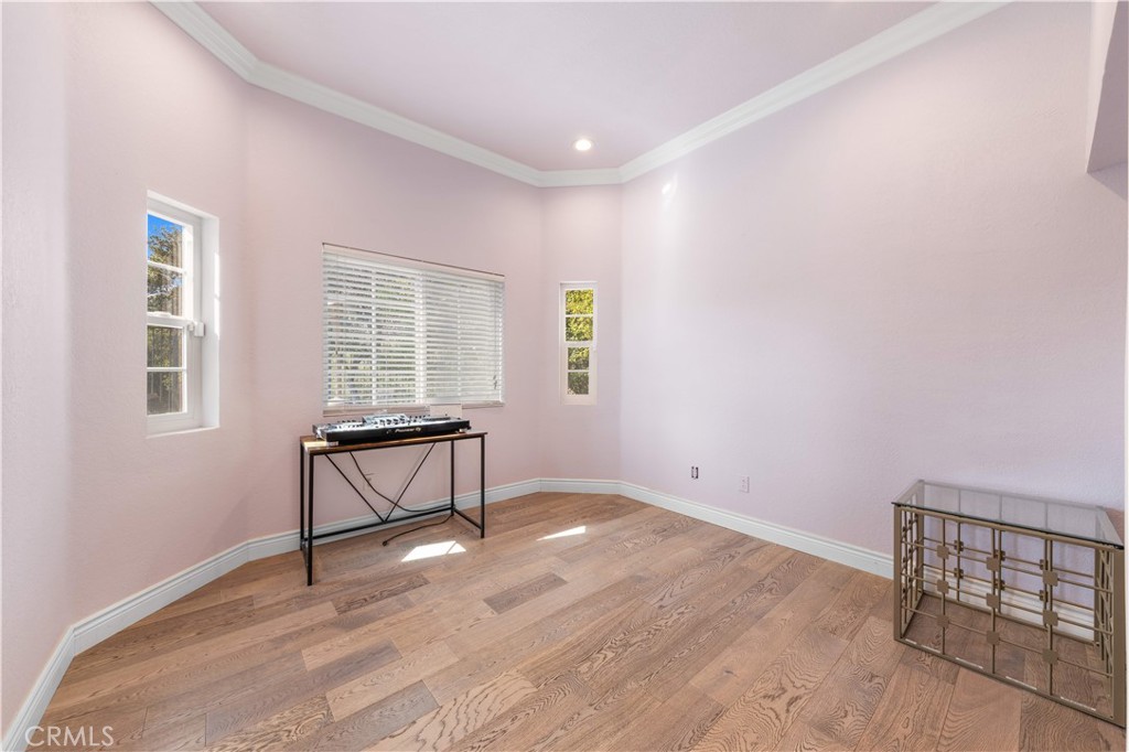 6865 Starline Street Property Photo 31
