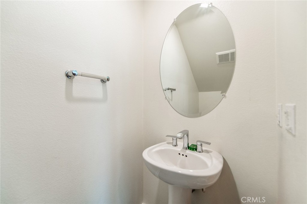 2205 Strawberry Court Property Photo 16