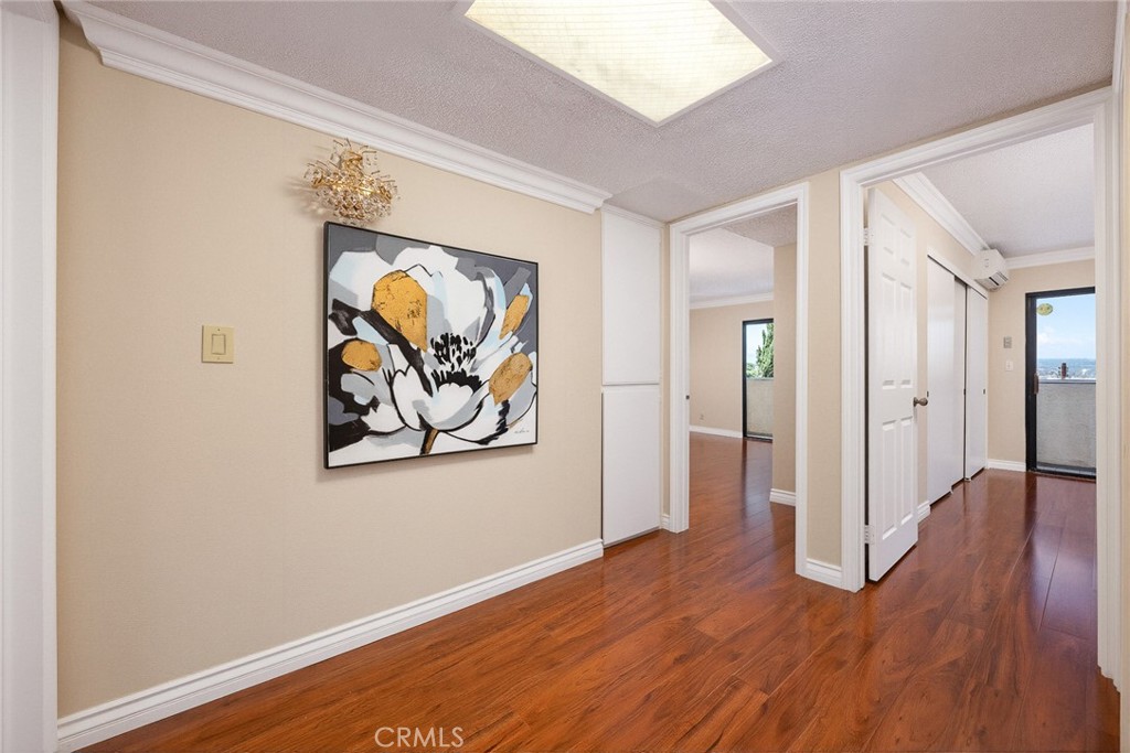 508 Everett Avenue C Property Photo 17