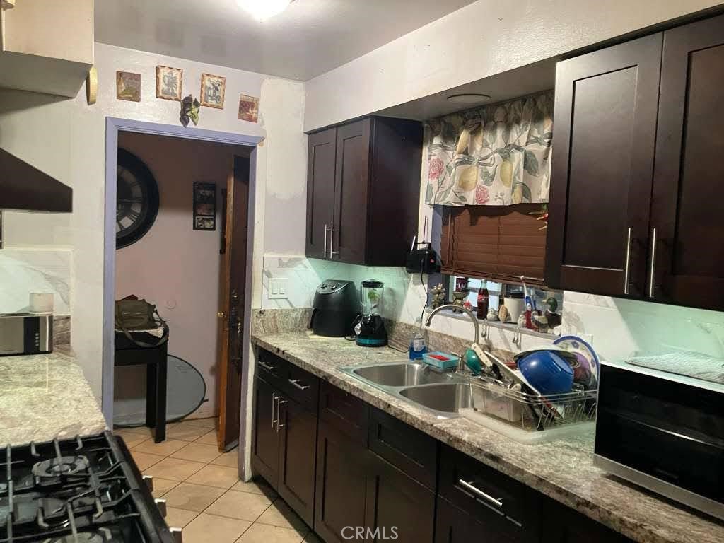 1609 Calatina Property Photo 4