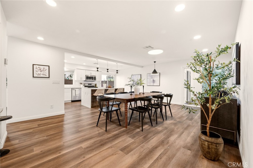 10401 Park Street Property Photo 12