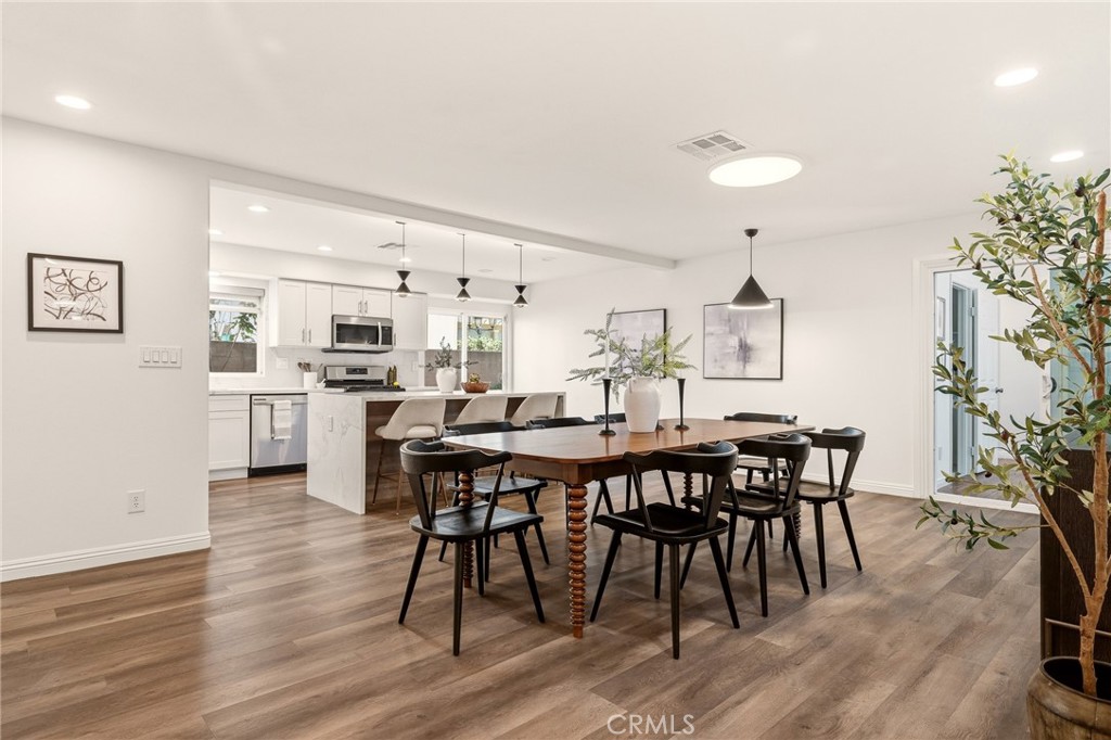 10401 Park Street Property Photo 13