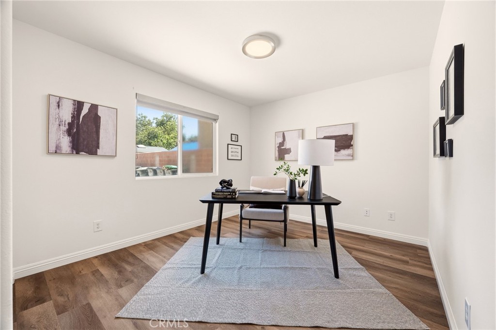 10401 Park Street Property Photo 15