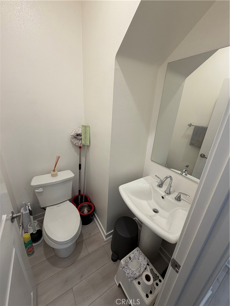 1364 Anise Way Property Photo 11