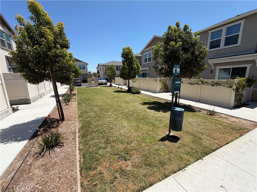 1374 Chervil Way Property Photo 2