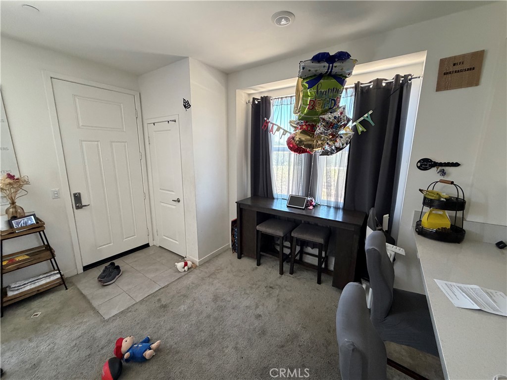 1374 Chervil Way Property Photo 5