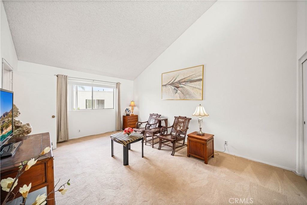 130 N Moore A Property Photo 14