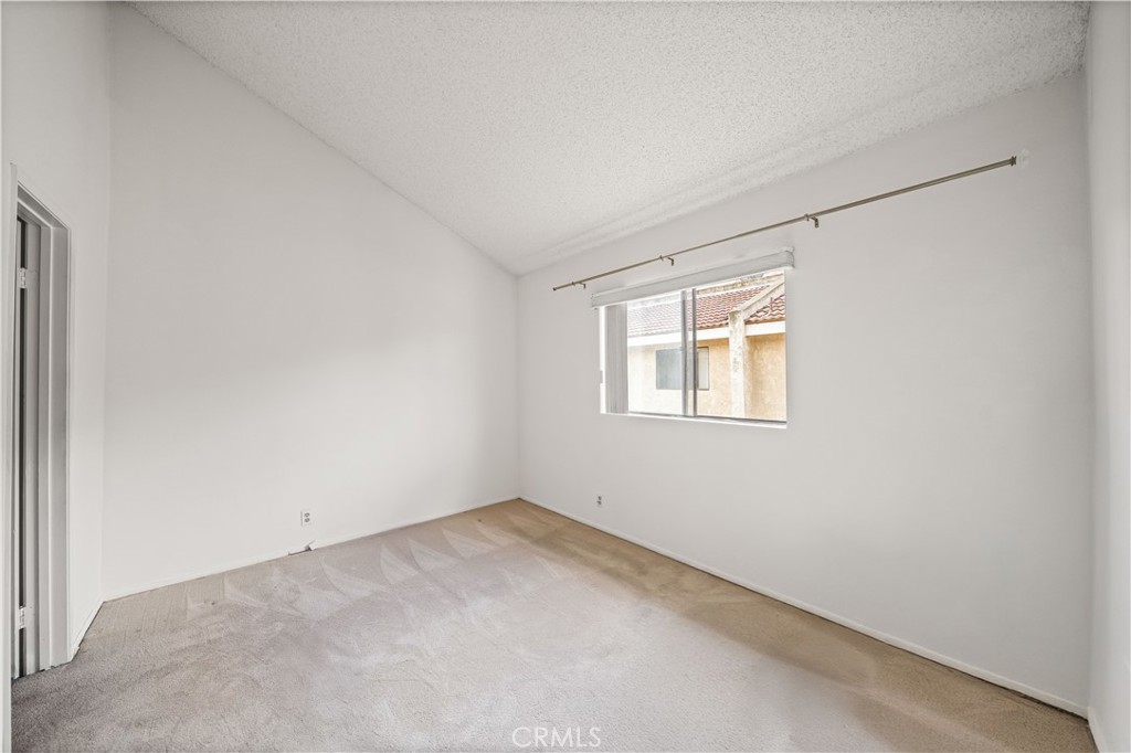 130 N Moore A Property Photo 19