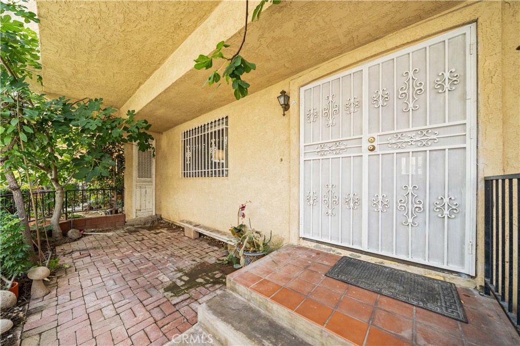 130 N Moore A Property Photo 25