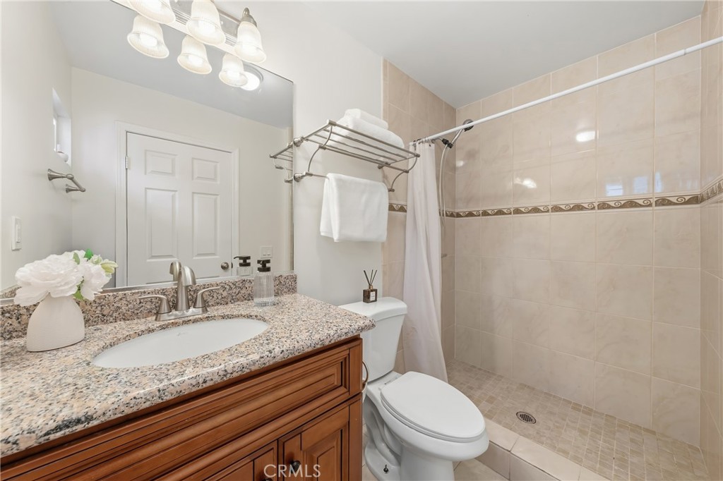 1752 Maple Hill Property Photo 13