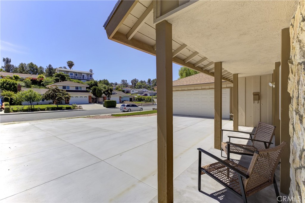 18981 Barroso Property Photo 4