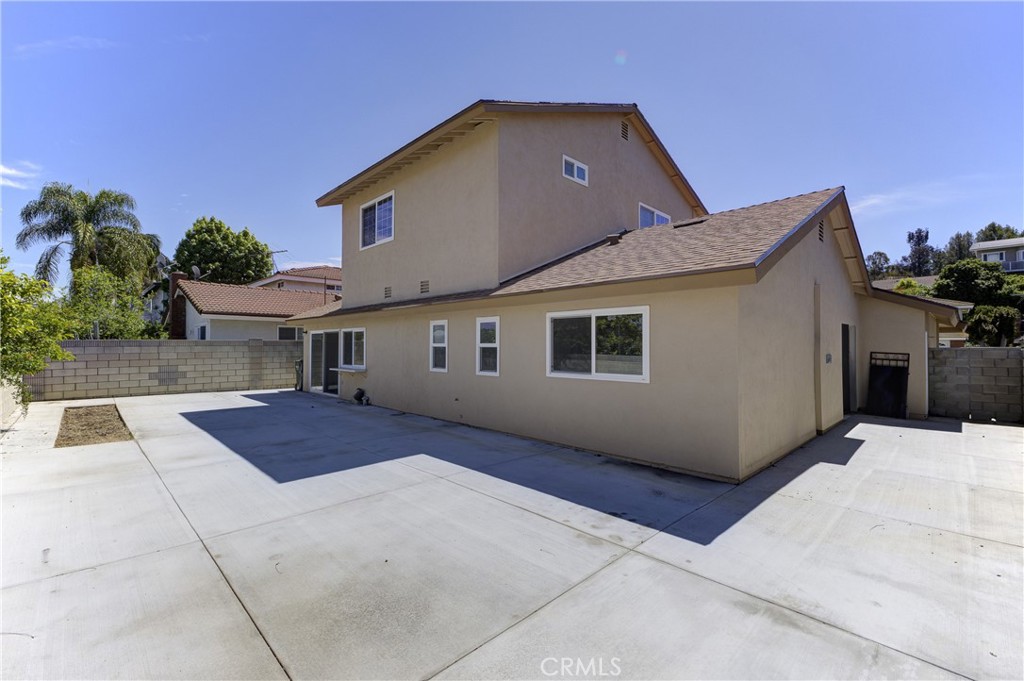 18981 Barroso Property Photo 29