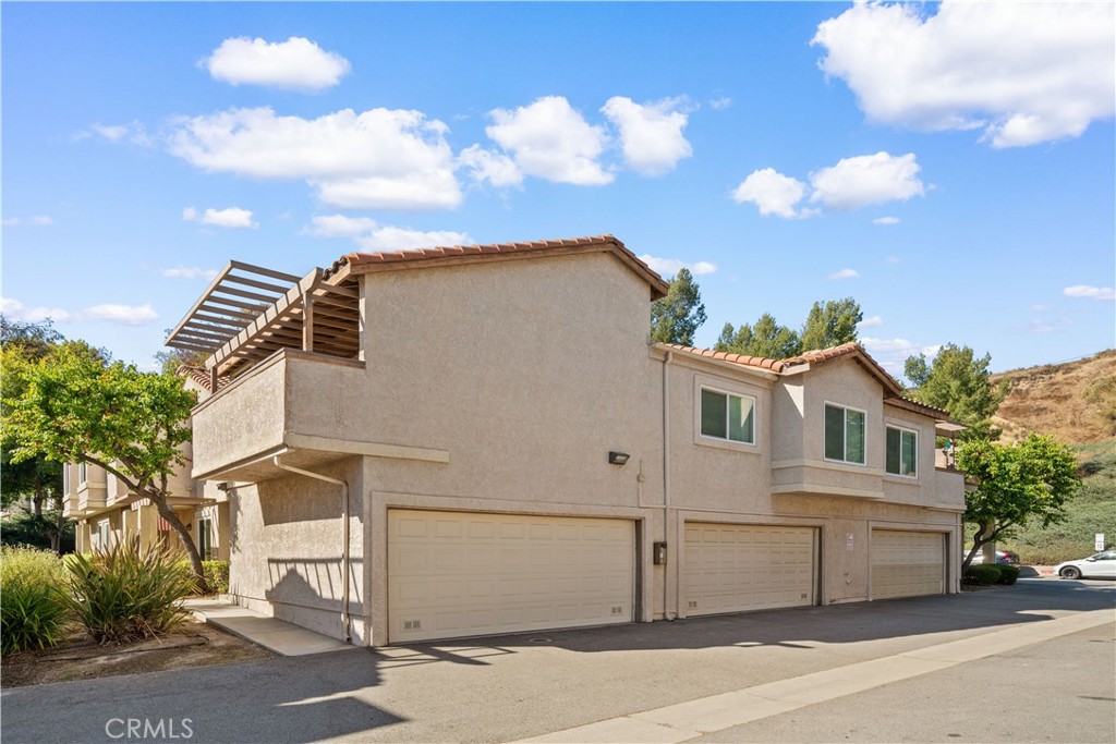 450 Golden Springs Drive D Property Photo 8