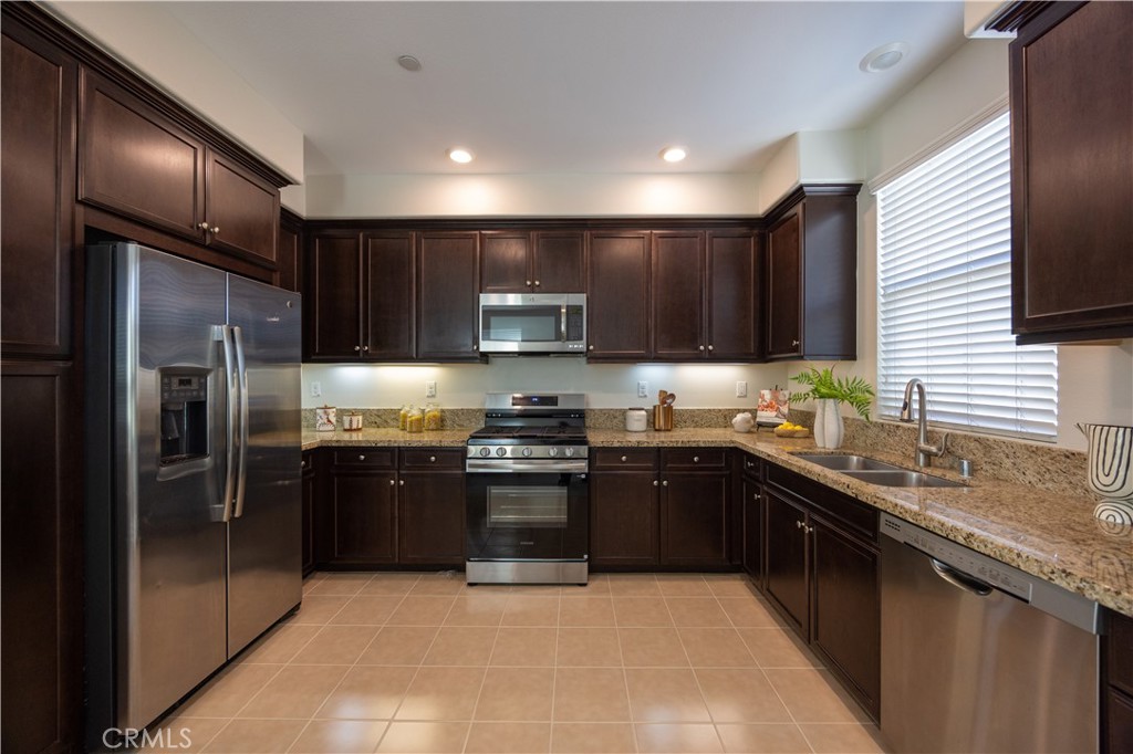 3139 Marigold Property Photo 4