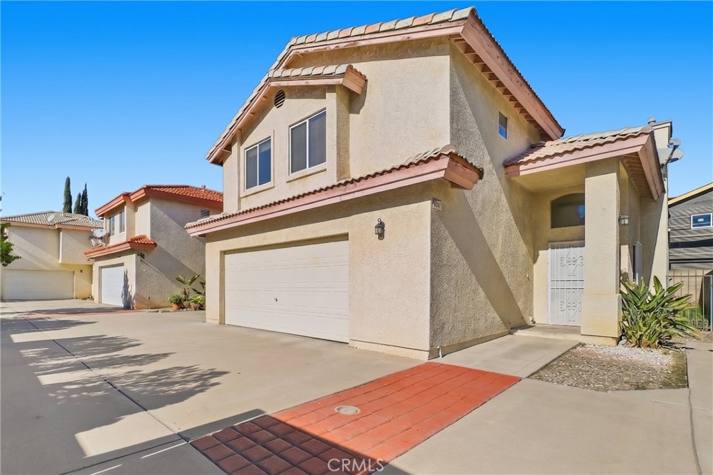 3957 Durfee Property Photo 1