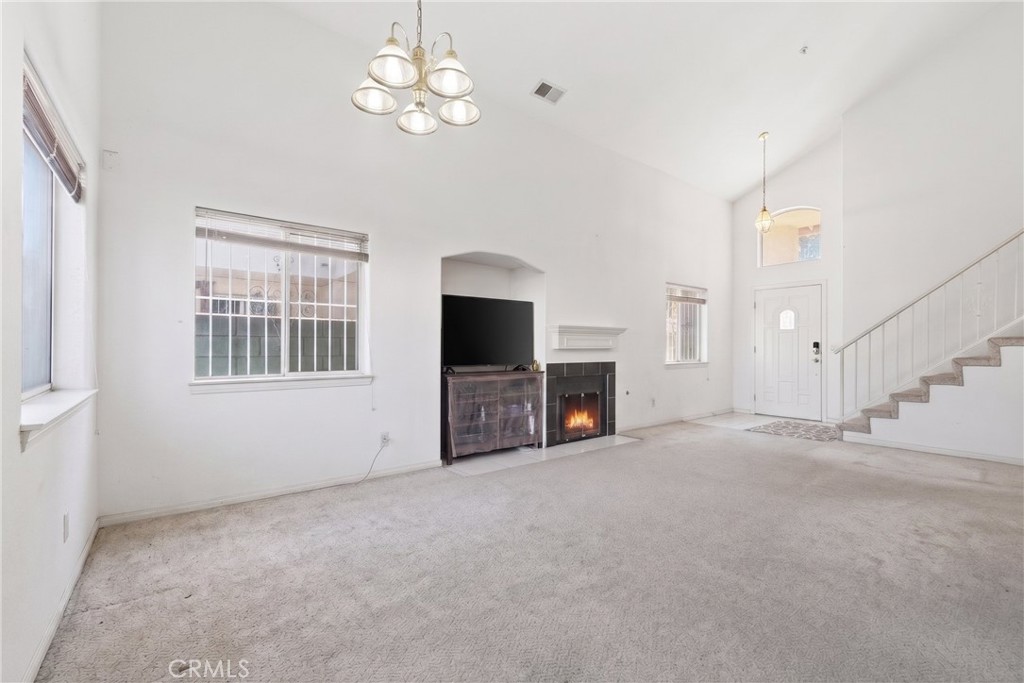 3957 Durfee Property Photo 4