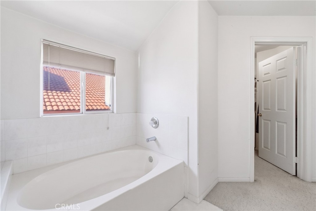 3957 Durfee Property Photo 6