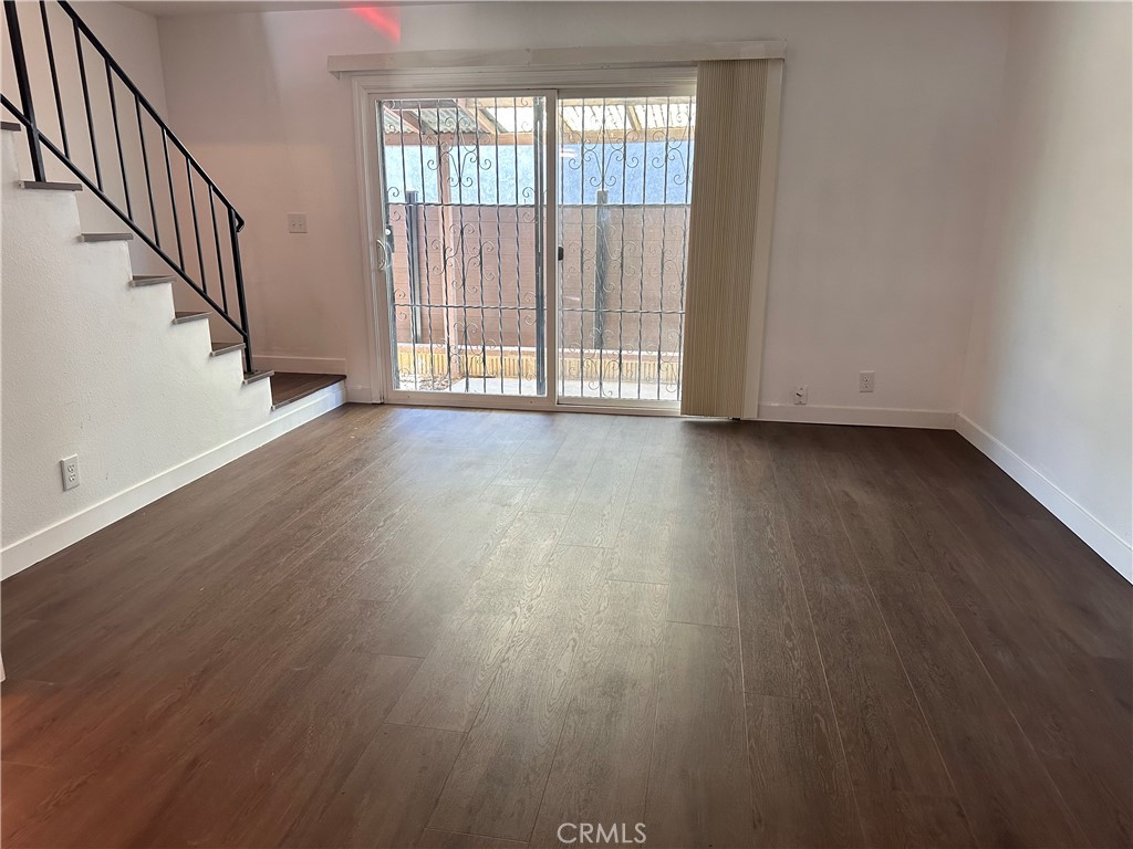 809 S 4th 5 Property Photo 6