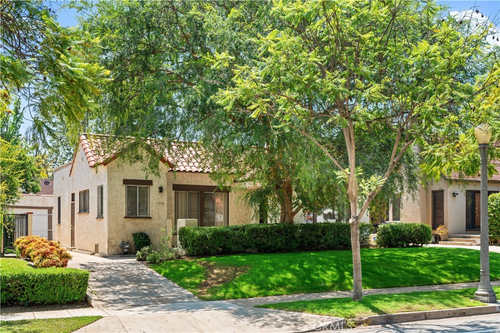 1953 S Los Robles Property Photo 1