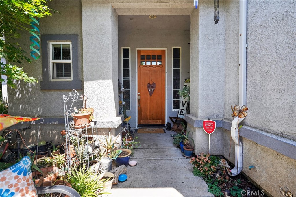 82 N Wathen Property Photo 3