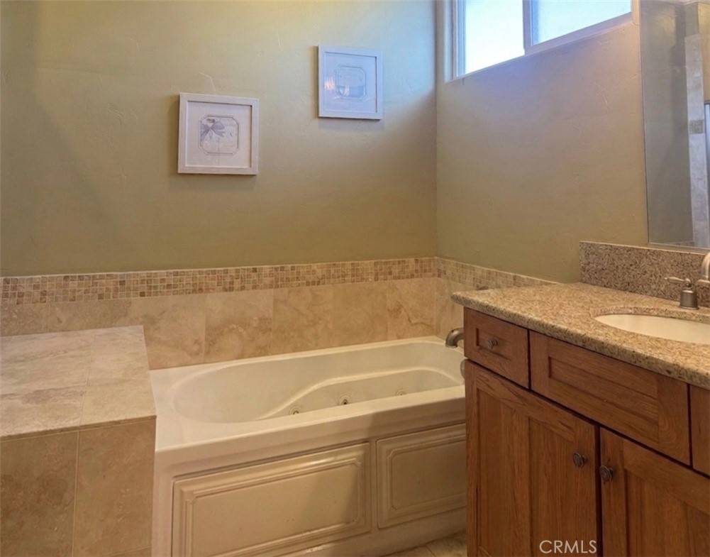 82 N Wathen Property Photo 24