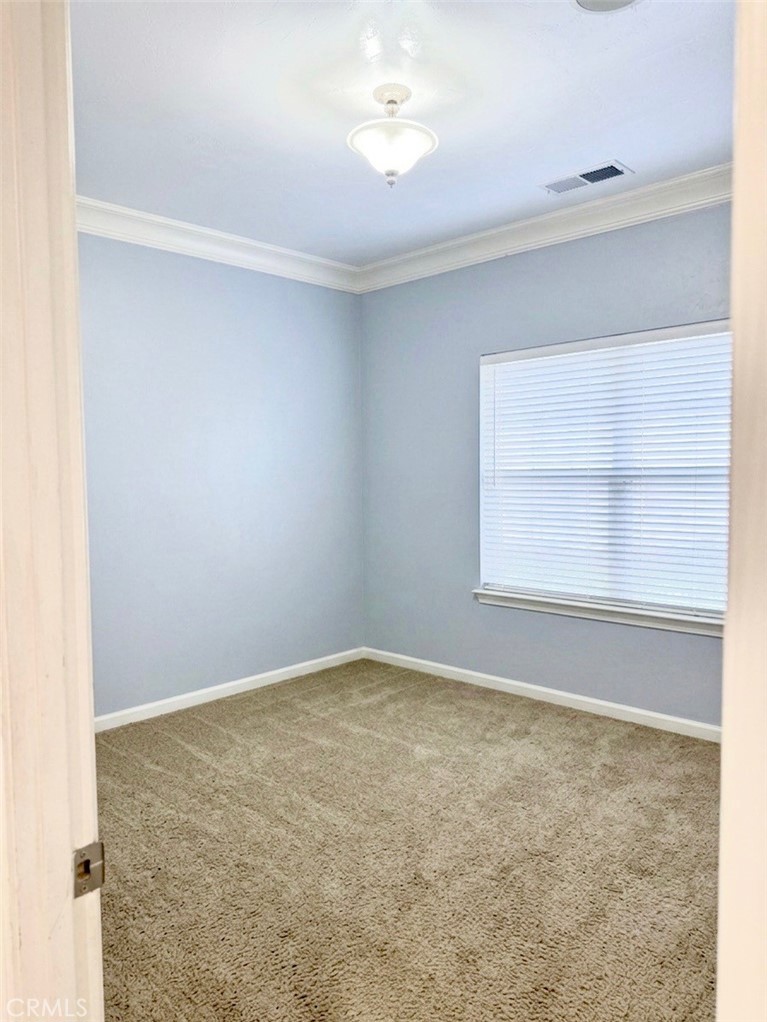 82 N Wathen Property Photo 36