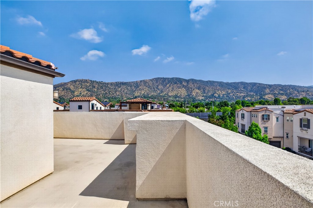 623 W Foothill 39 Property Photo 12
