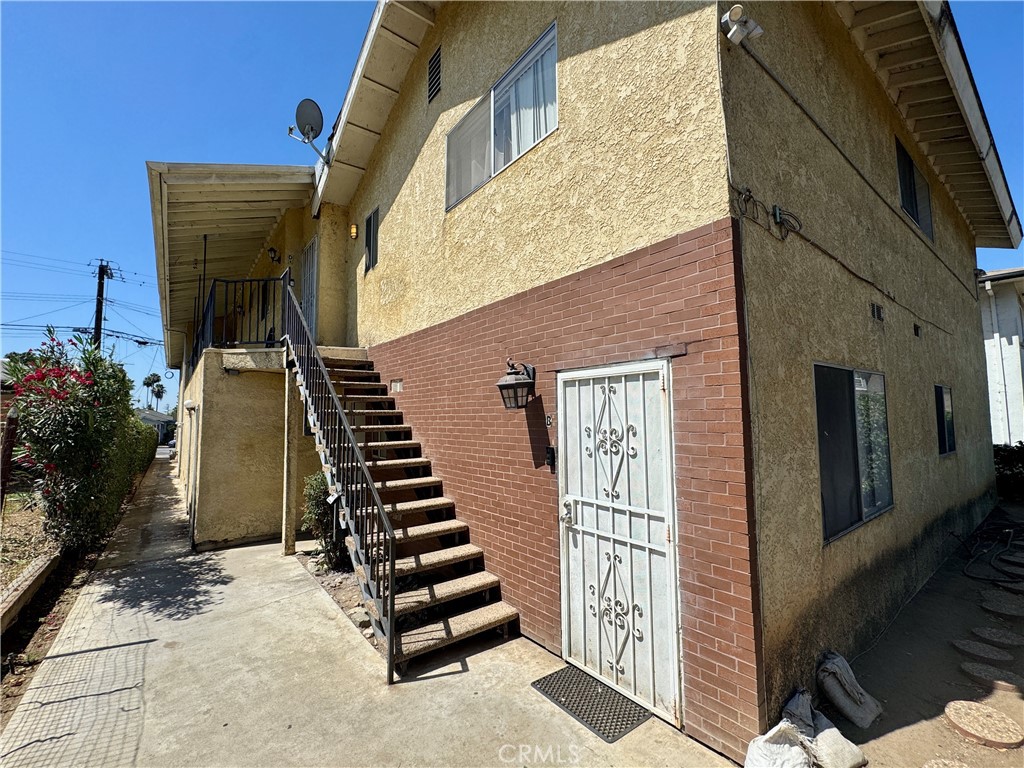 12327 Beverly C3 Property Photo 8
