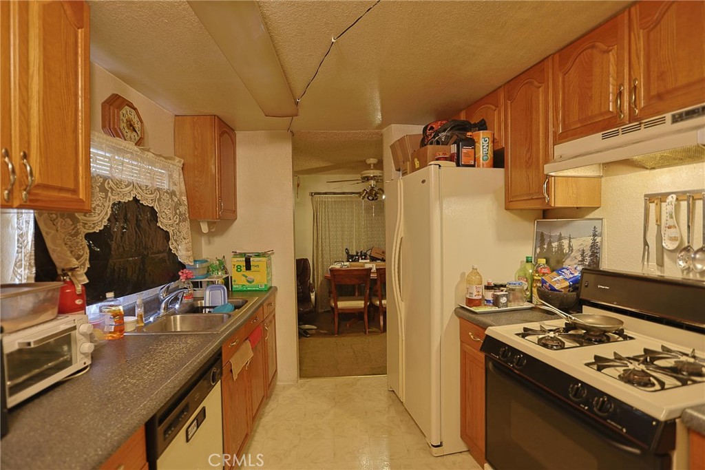 24210 E East Fork Road 38 Property Photo 6