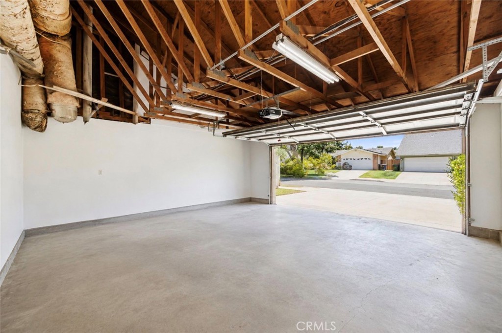 8652 Willow Drive Property Photo 30