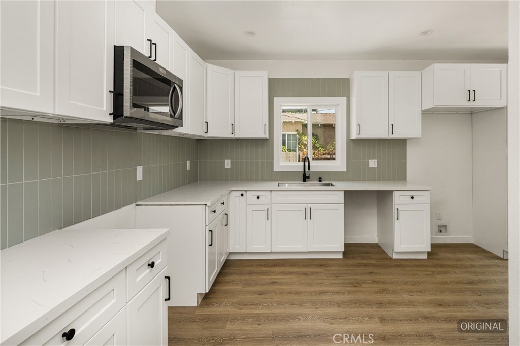 526 W Palmer Street Property Photo 8