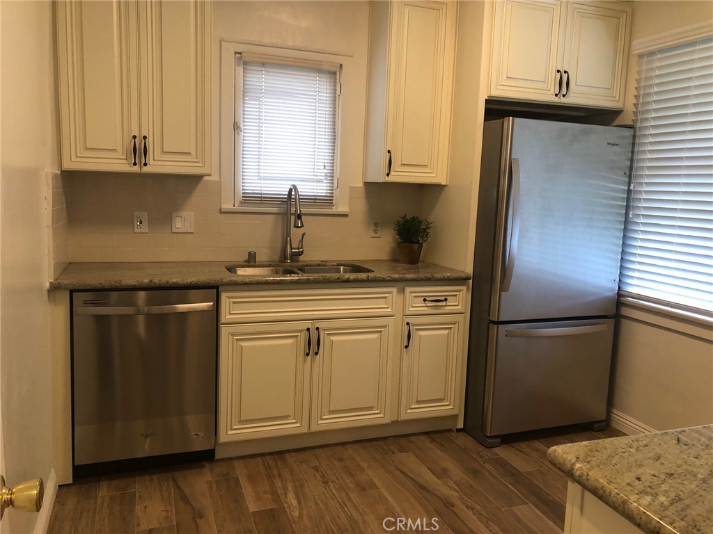 441 E California Property Photo 7