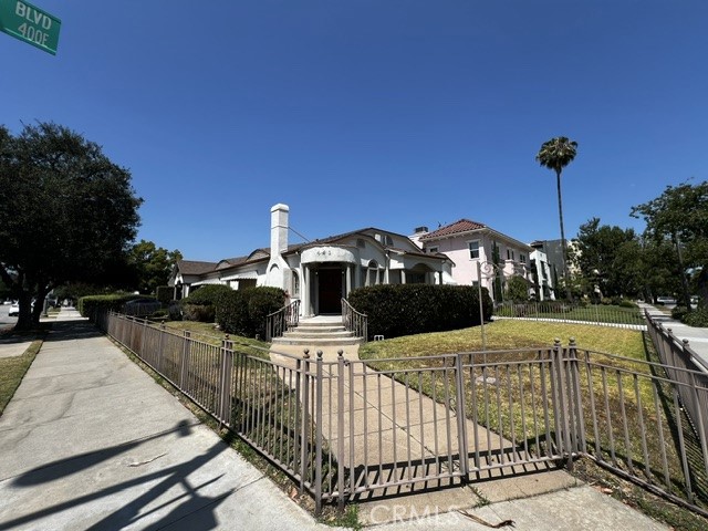441 E California Property Photo 12