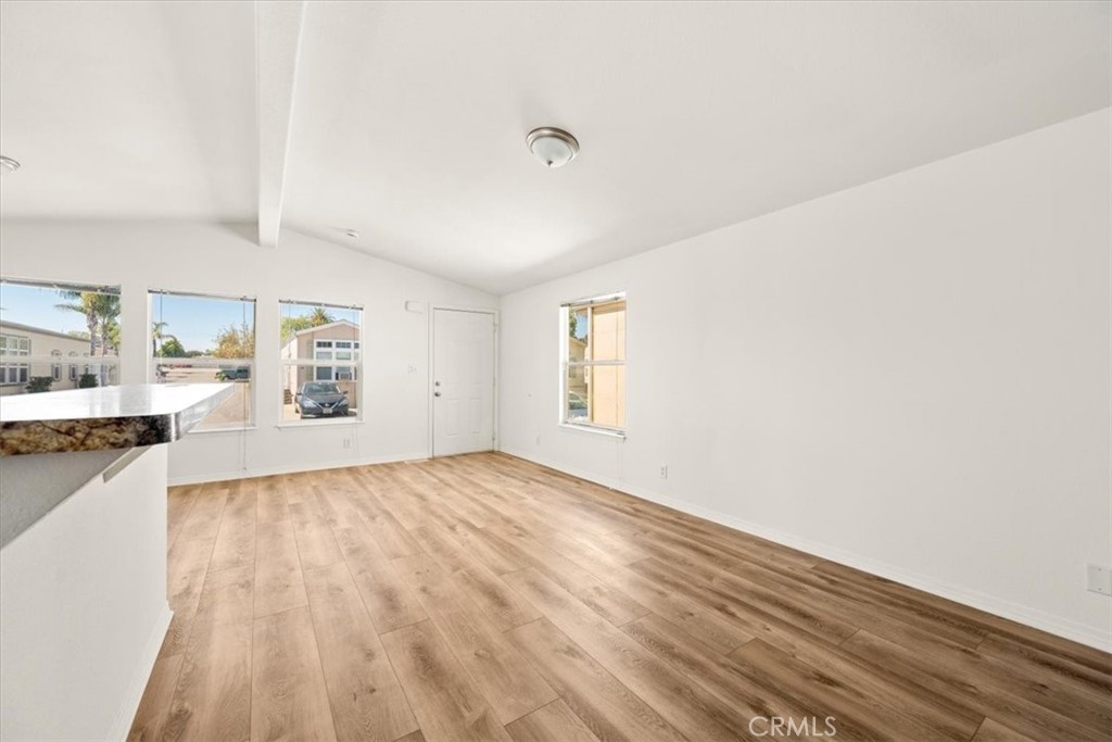 449 W Teft Street 5 Property Photo 9