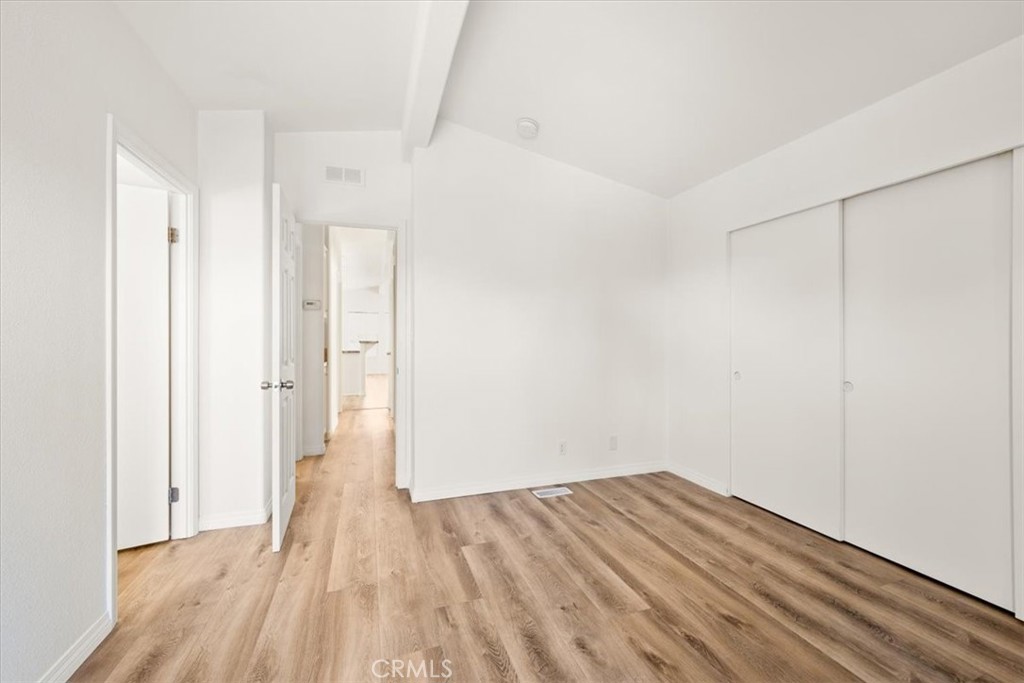 449 W Teft Street 5 Property Photo 16