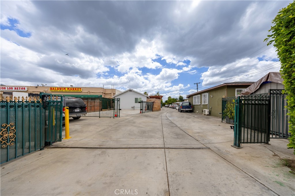 3840 Baldwin Ave Property Photo 1