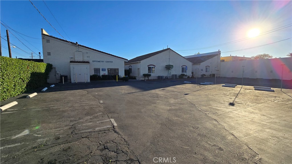 5827 York Boulevard A Property Photo 20