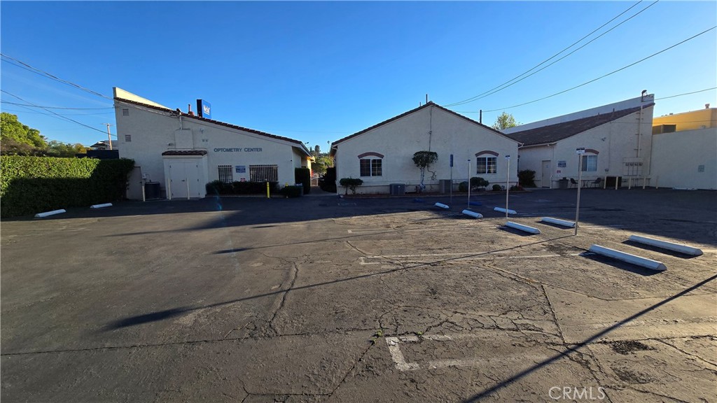5827 York Boulevard A Property Photo 21