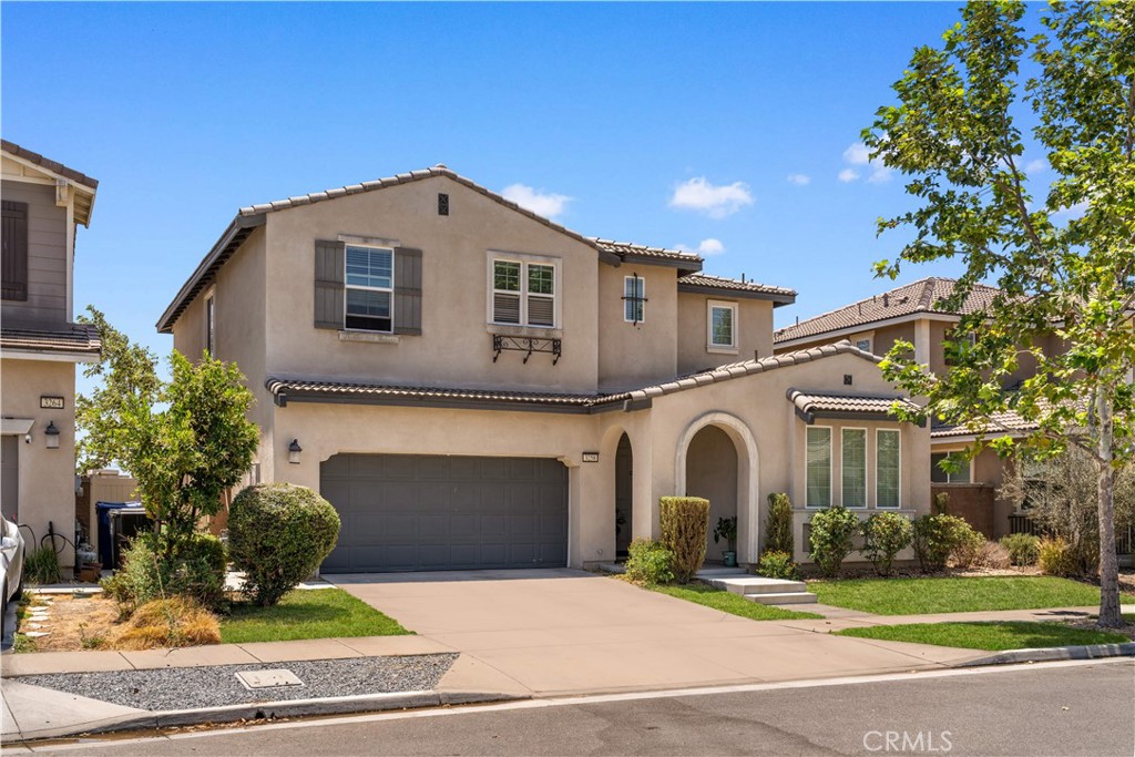 3258 E Denali Drive Property Photo 1