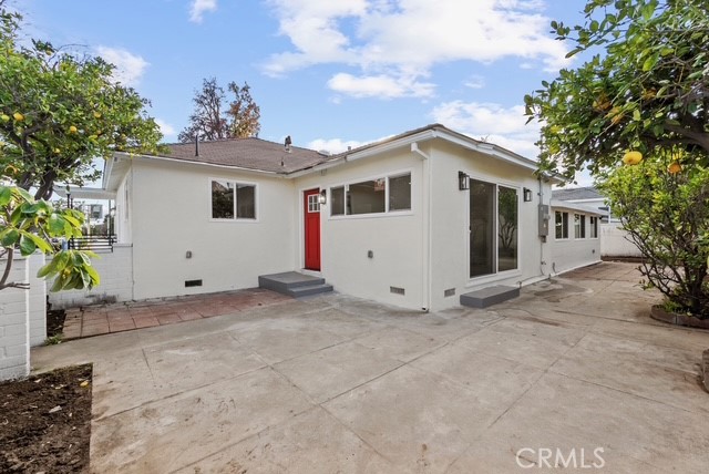 1421 E Norwood Property Photo 2